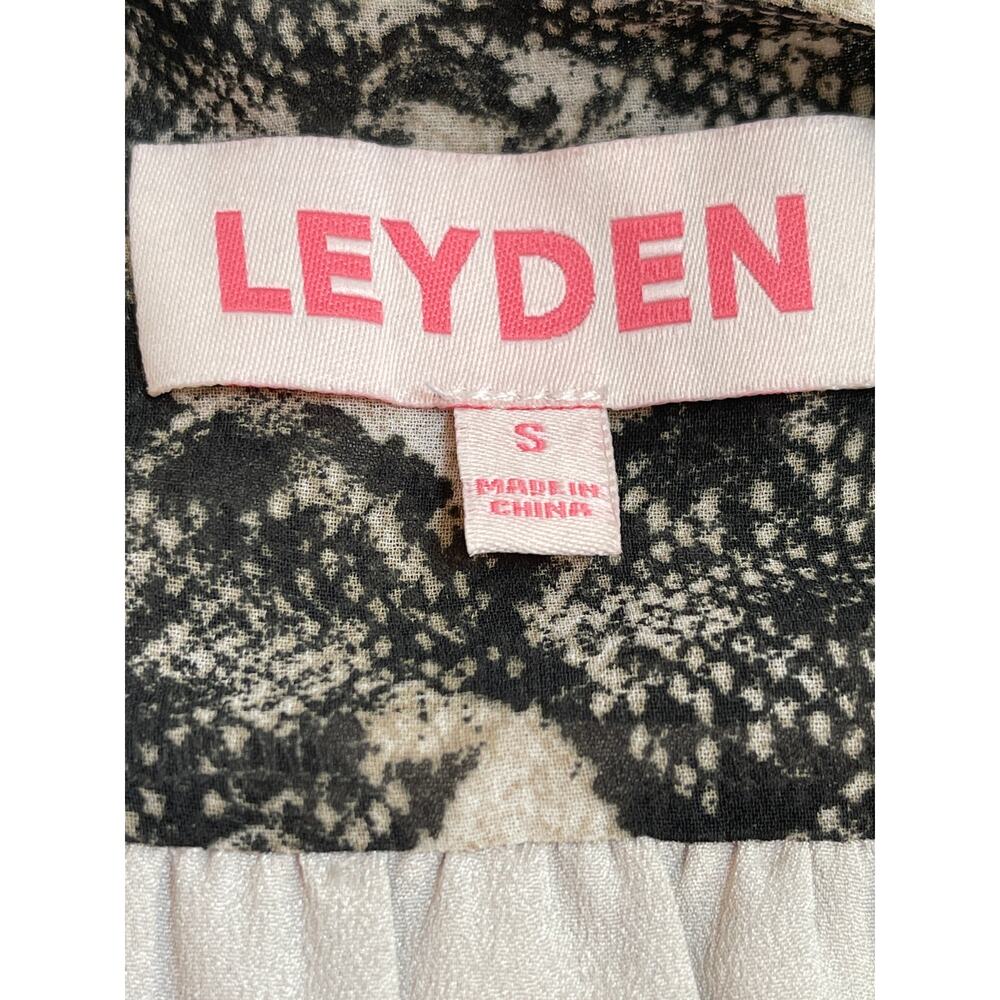 Python Leyden Print Chiffon Knee Length Flowy Wra… - image 7